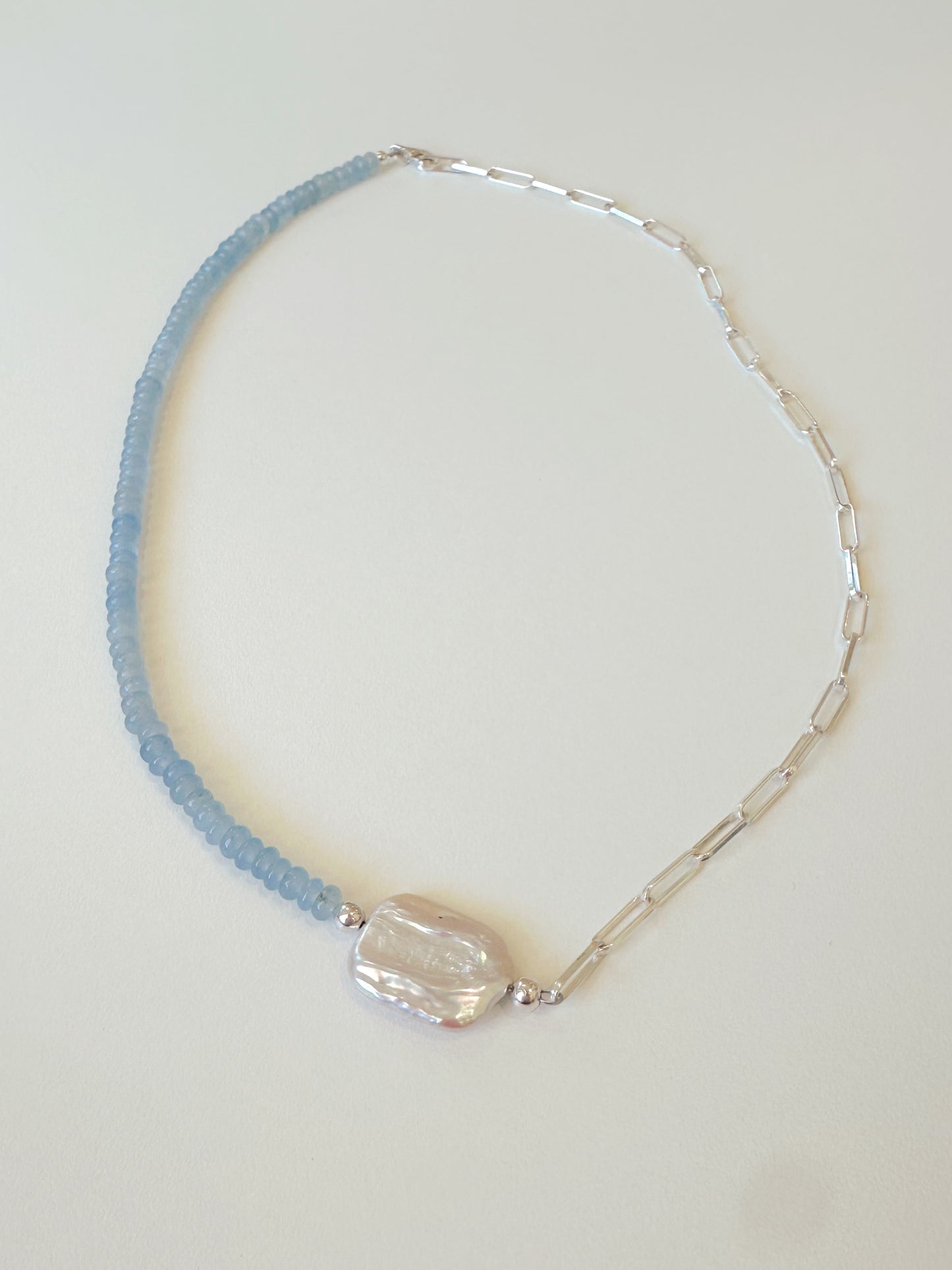 Blue/green bead chain pearl
