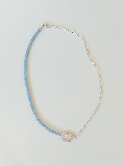 Blue/green bead chain pearl