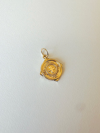 Individual charms