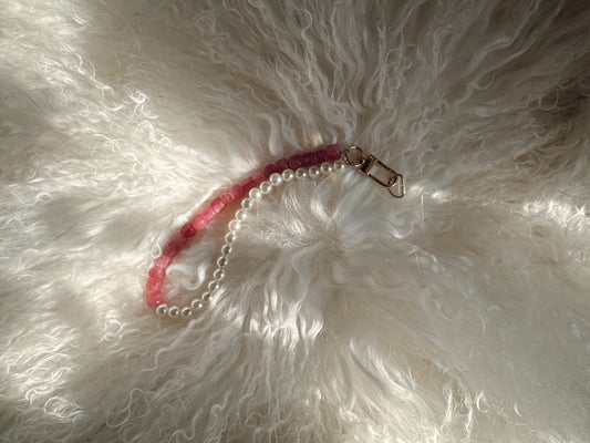 Strawberry Daydream Phone charm 🍓☁️